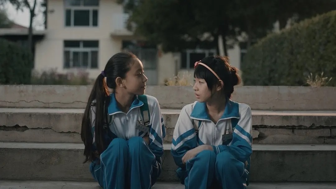 罪途剧照：少女周新雪与徐囡囡